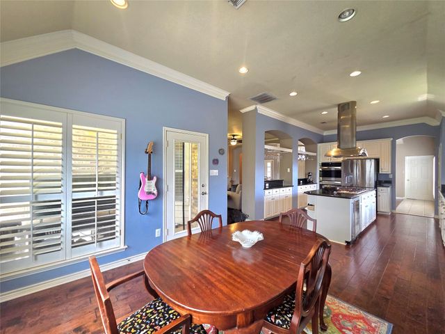 2079 Fair Oaks Circle, Corinth, TX 76210