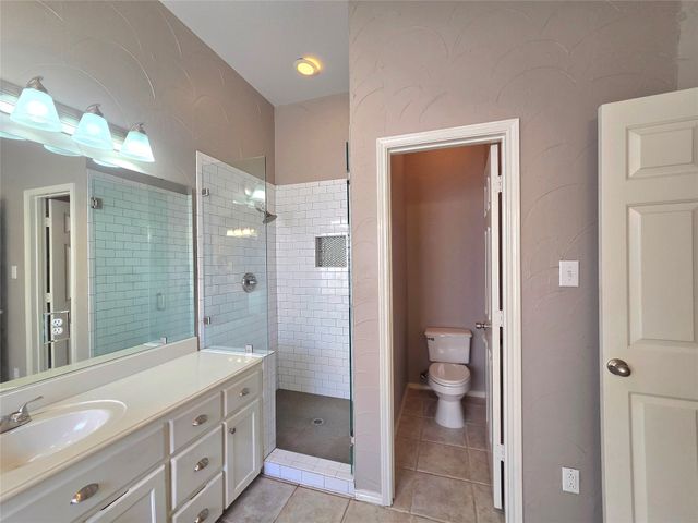 2079 Fair Oaks Circle, Corinth, TX 76210
