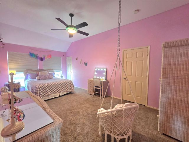 2079 Fair Oaks Circle, Corinth, TX 76210