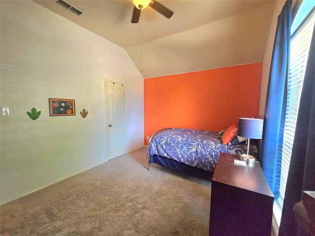 2079 Fair Oaks Circle, Corinth, TX 76210