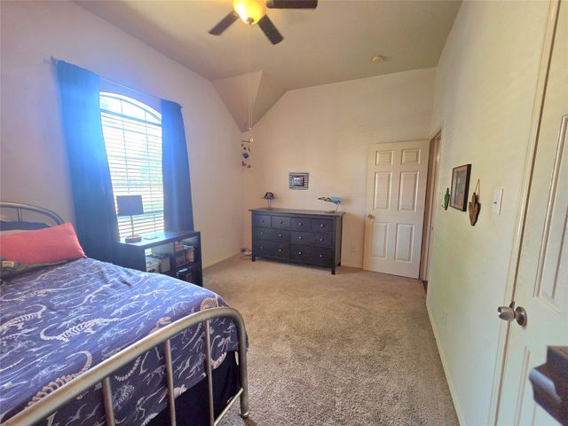 2079 Fair Oaks Circle, Corinth, TX 76210