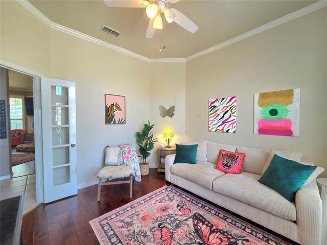 2079 Fair Oaks Circle, Corinth, TX 76210