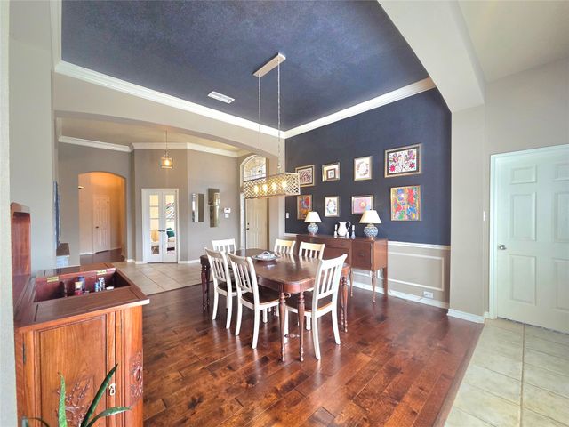 2079 Fair Oaks Circle, Corinth, TX 76210
