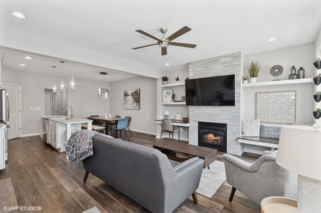 1753 Foster Road, Iowa City, IA 52245