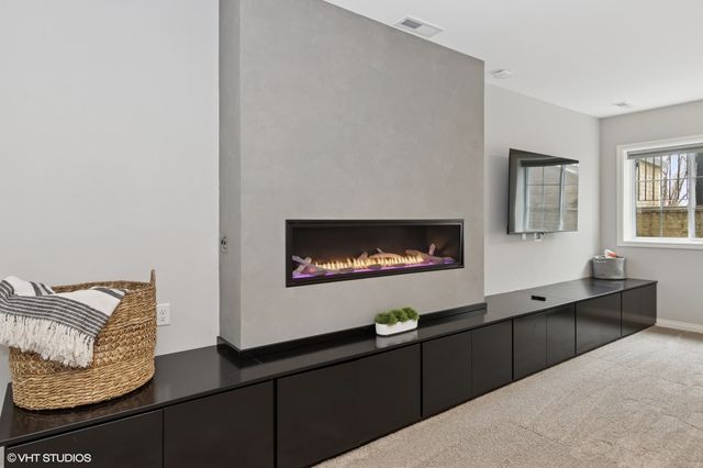 1753 Foster Road, Iowa City, IA 52245