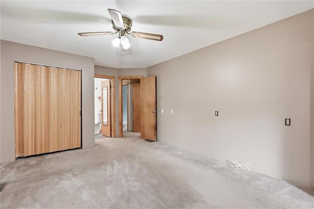 17052 Dempsey Road, Leavenworth, KS 66048
