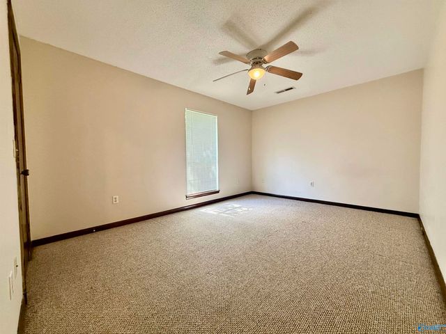 1103 NE Main Avenue NE 1103, Cullman, AL 35055