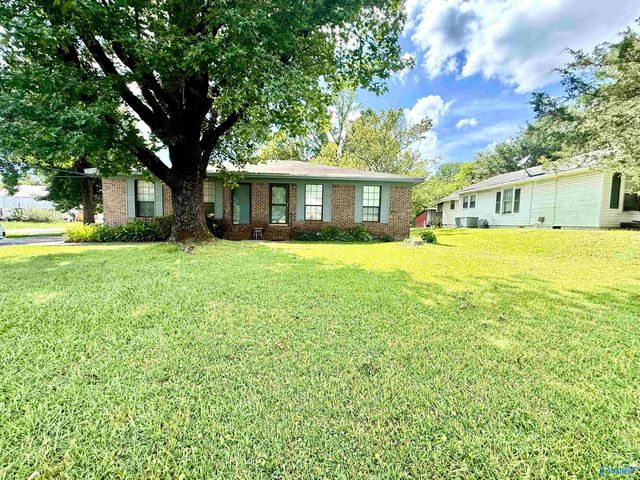 1103 NE Main Avenue NE 1103, Cullman, AL 35055