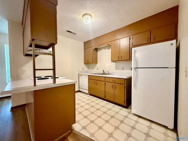 1103 NE Main Avenue NE 1103, Cullman, AL 35055