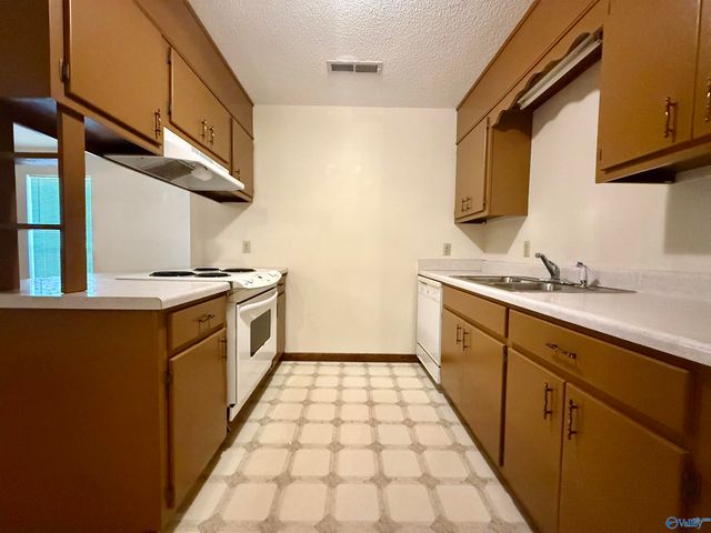 1103 NE Main Avenue NE 1103, Cullman, AL 35055