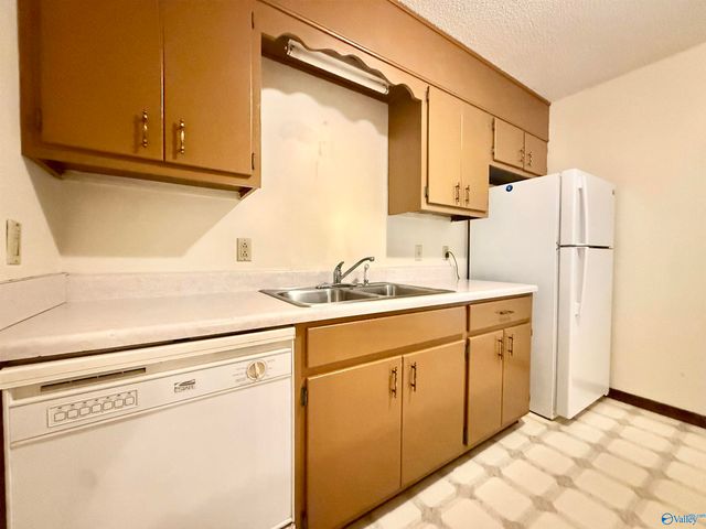 1103 NE Main Avenue NE 1103, Cullman, AL 35055