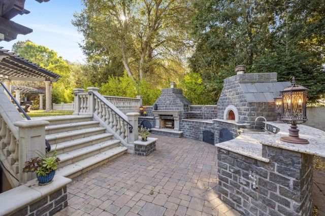 15253 Montalvo Road, Saratoga, CA 95070