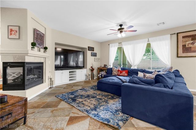 3921 Ravens Court, North Las Vegas, NV 89032