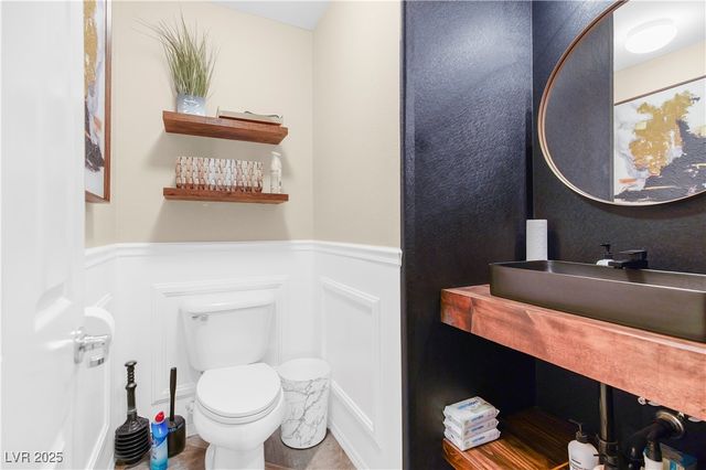 3921 Ravens Court, North Las Vegas, NV 89032