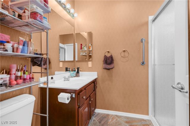 3921 Ravens Court, North Las Vegas, NV 89032