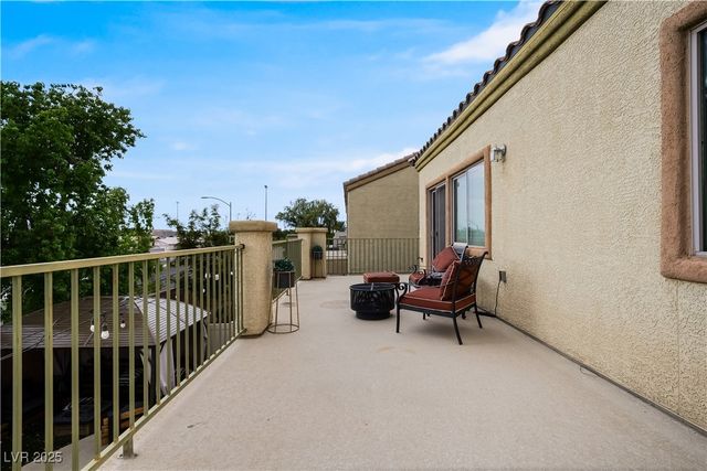 3921 Ravens Court, North Las Vegas, NV 89032