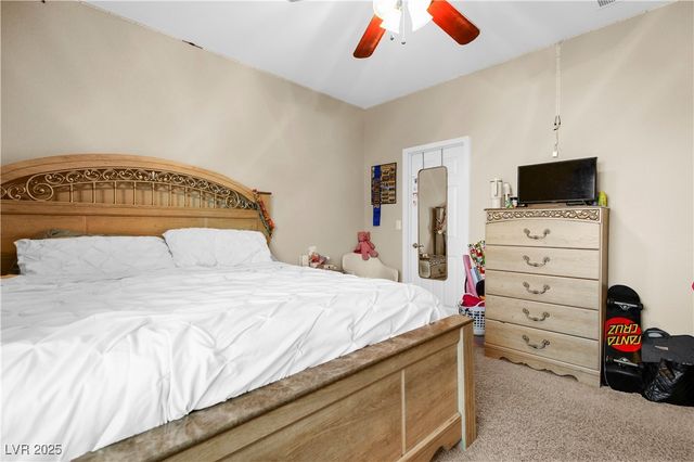 3921 Ravens Court, North Las Vegas, NV 89032