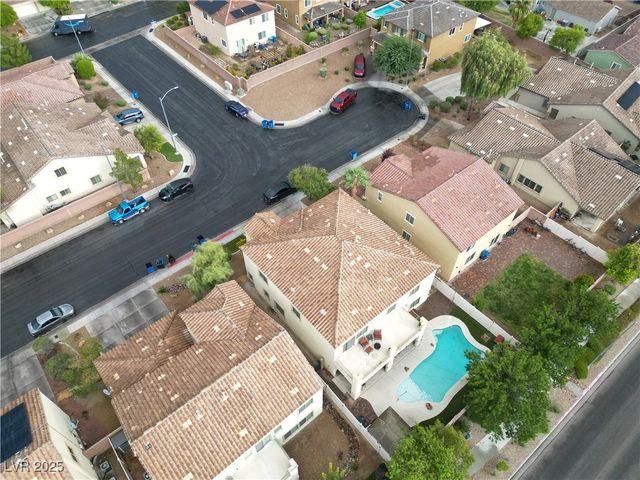 3921 Ravens Court, North Las Vegas, NV 89032