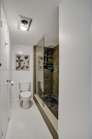 11111 Biscayne Blvd 12G, Miami, FL 33181