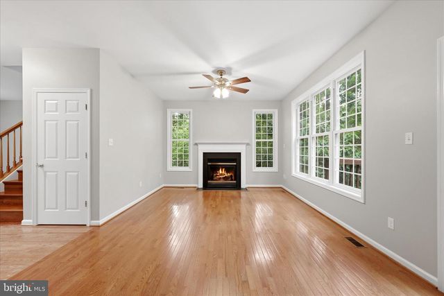 1257 LAKEVIEW DR, Cross Junction, VA 22625