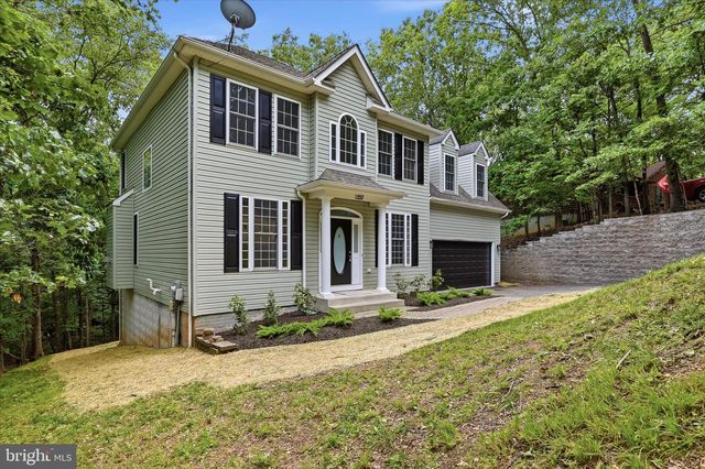 1257 LAKEVIEW DR, Cross Junction, VA 22625