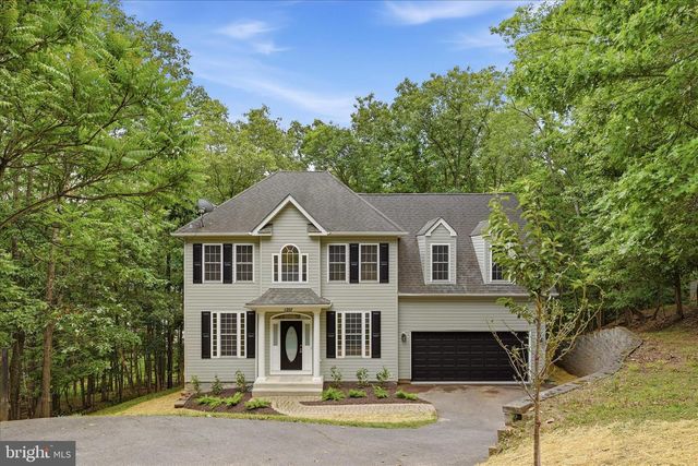1257 LAKEVIEW DR, Cross Junction, VA 22625