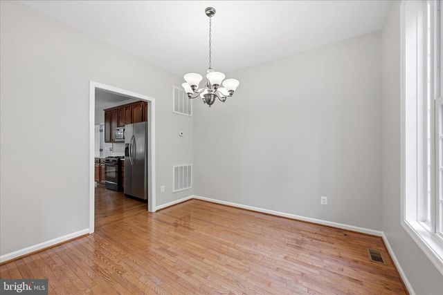 1257 LAKEVIEW DR, Cross Junction, VA 22625