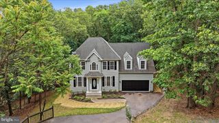 1257 LAKEVIEW DR, Cross Junction, VA 22625