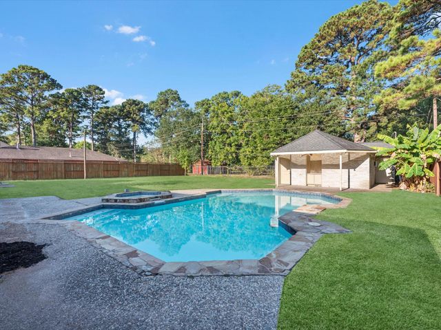 12407 Adams Run Drive, Cypress, TX 77429