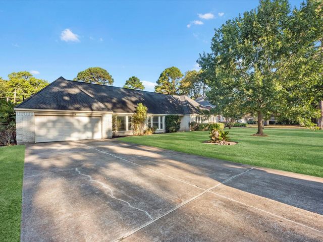 12407 Adams Run Drive, Cypress, TX 77429
