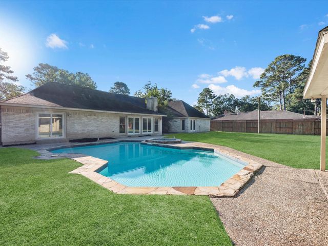 12407 Adams Run Drive, Cypress, TX 77429