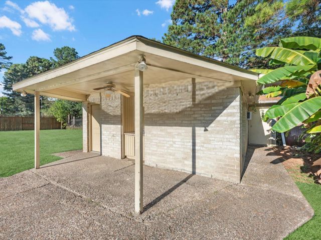 12407 Adams Run Drive, Cypress, TX 77429