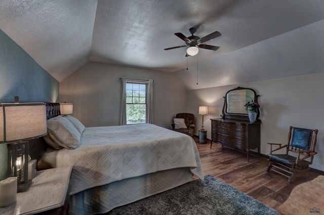 1110 REGENCY CT, Rapid City, SD 57702