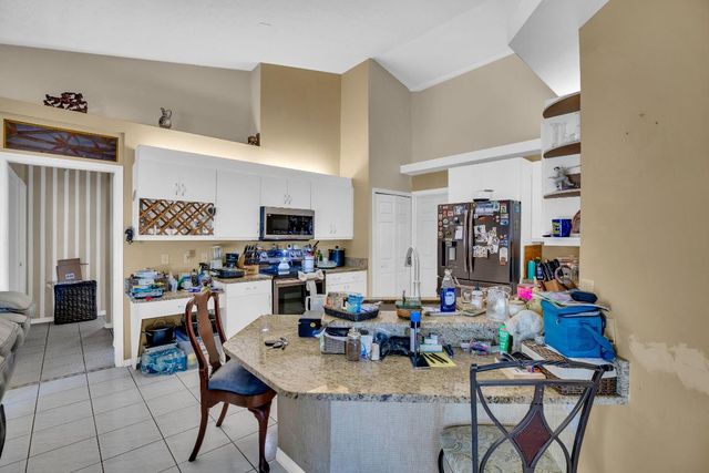 2711 SE Fall St Street, Port St. Lucie, Port St Lucie, FL 34984