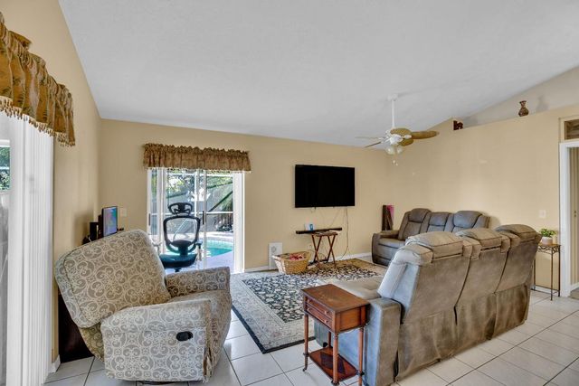 2711 SE Fall St Street, Port St. Lucie, Port St Lucie, FL 34984