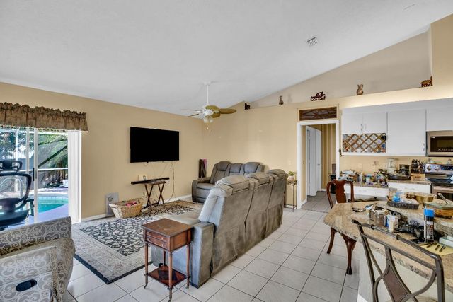 2711 SE Fall St Street, Port St. Lucie, Port St Lucie, FL 34984