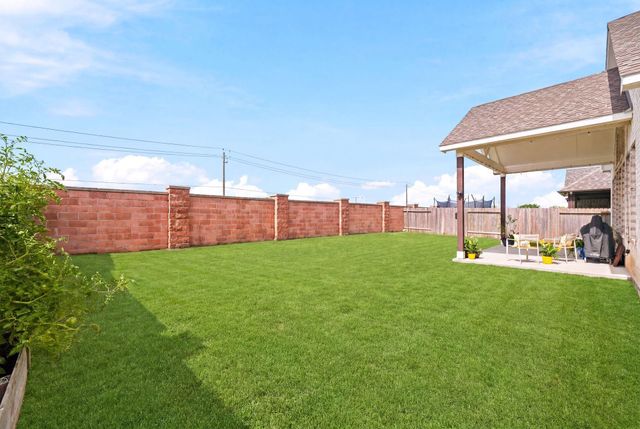 6411 Cones Lane, League City, TX 77573