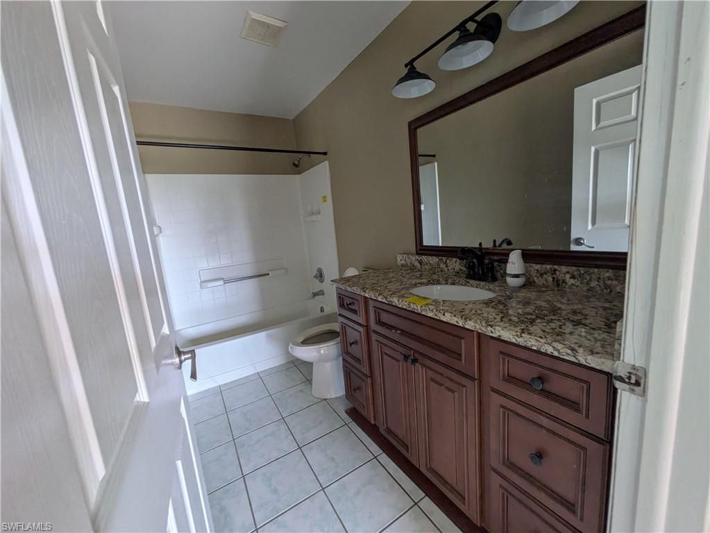 925 Foxdale AVE, LEHIGH ACRES, FL 33974 — photo 3