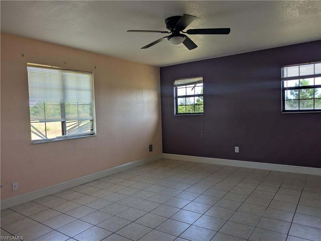 925 Foxdale AVE, LEHIGH ACRES, FL 33974 — photo 4