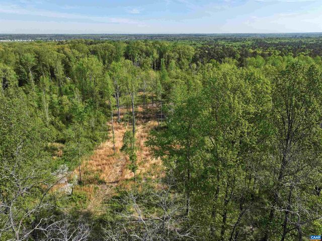 4048 OLD GRAIN RD, Corbin, VA 22446