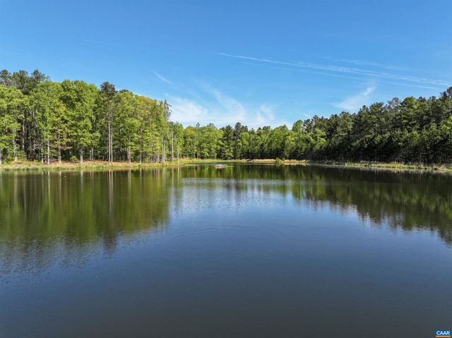 4048 OLD GRAIN RD, Corbin, VA 22446