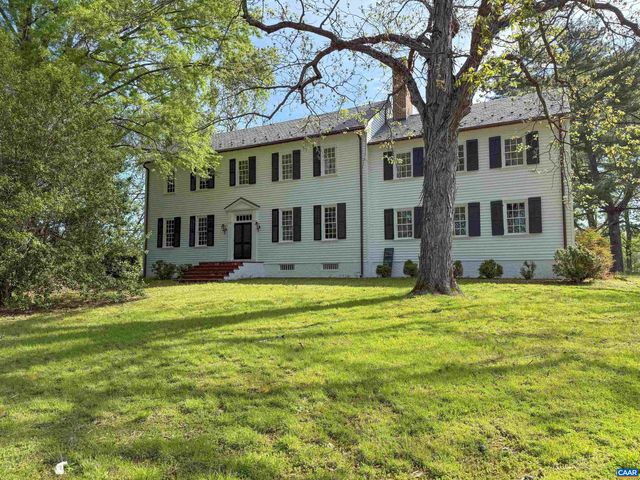 4048 OLD GRAIN RD, Corbin, VA 22446