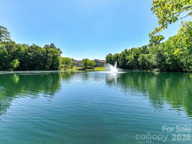 14304 Evening Flight Lane, Charlotte, NC 28262