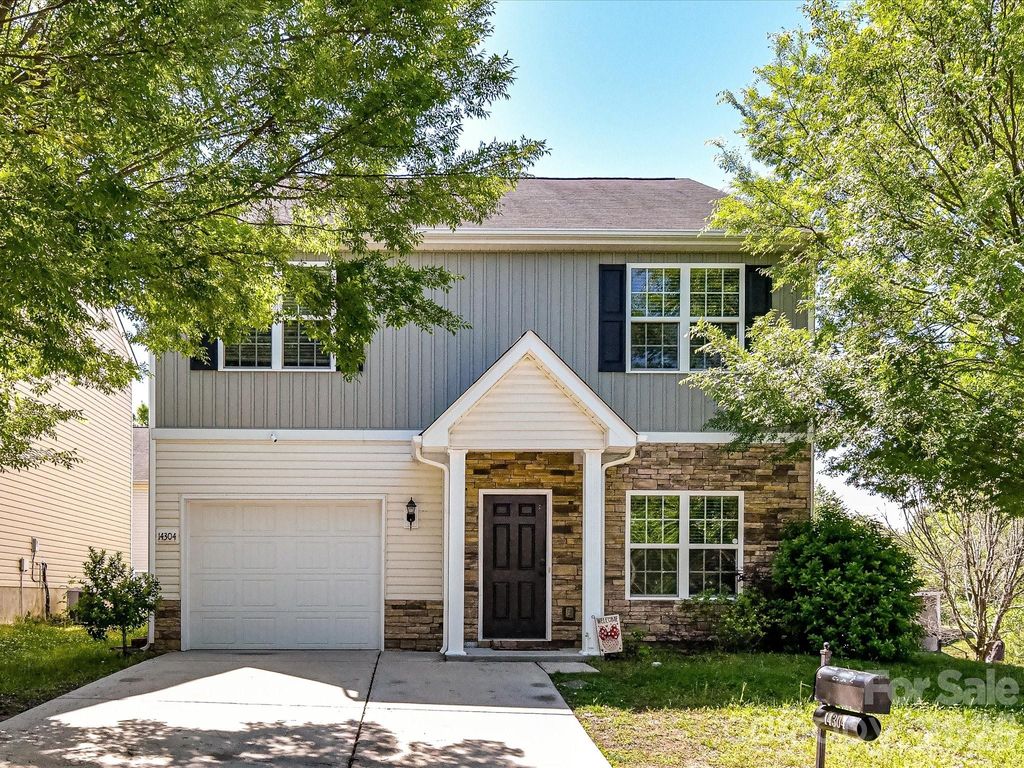 14304 Evening Flight Lane, Charlotte, NC 28262