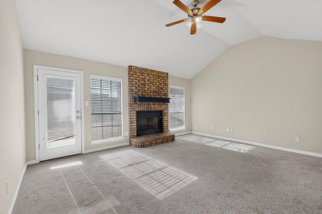 1716 Hastings Drive, Mansfield, TX 76063