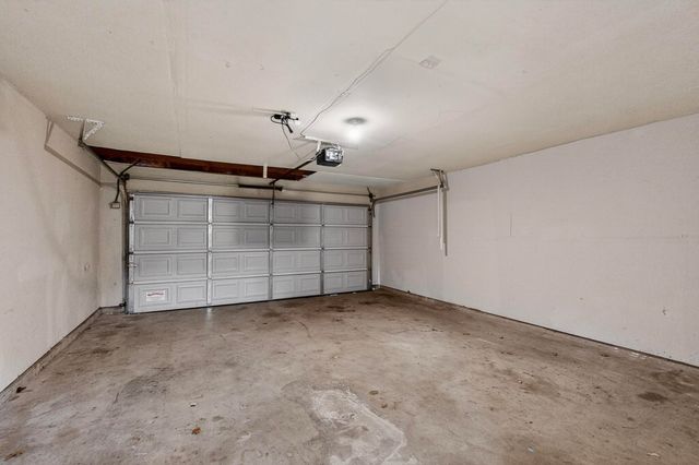 1716 Hastings Drive, Mansfield, TX 76063