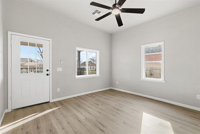 413 N Rock Island Avenue, El Reno, OK 73036