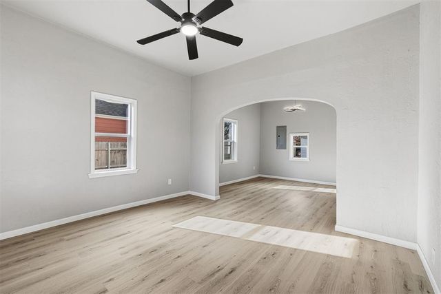 413 N Rock Island Avenue, El Reno, OK 73036