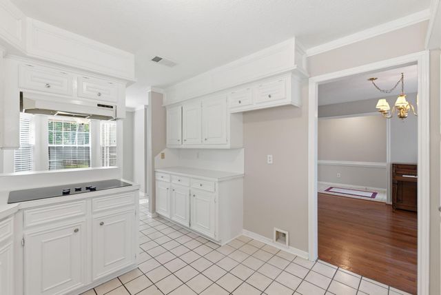 24007 Rain Creek Drive, Tomball, TX 77375