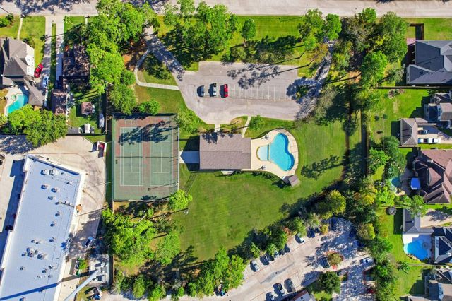 24007 Rain Creek Drive, Tomball, TX 77375